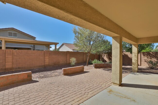 Building Photo - **Beautiful Home in Gilbert, AZ**