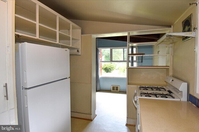 Building Photo - 3415 Gallows Rd