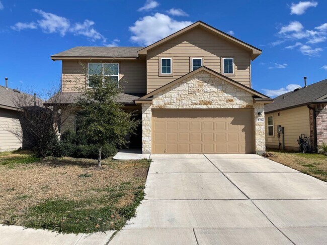 Building Photo - 8702 Hudson Holw
