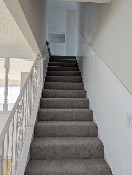 Building Photo - 4601 W 173rd St