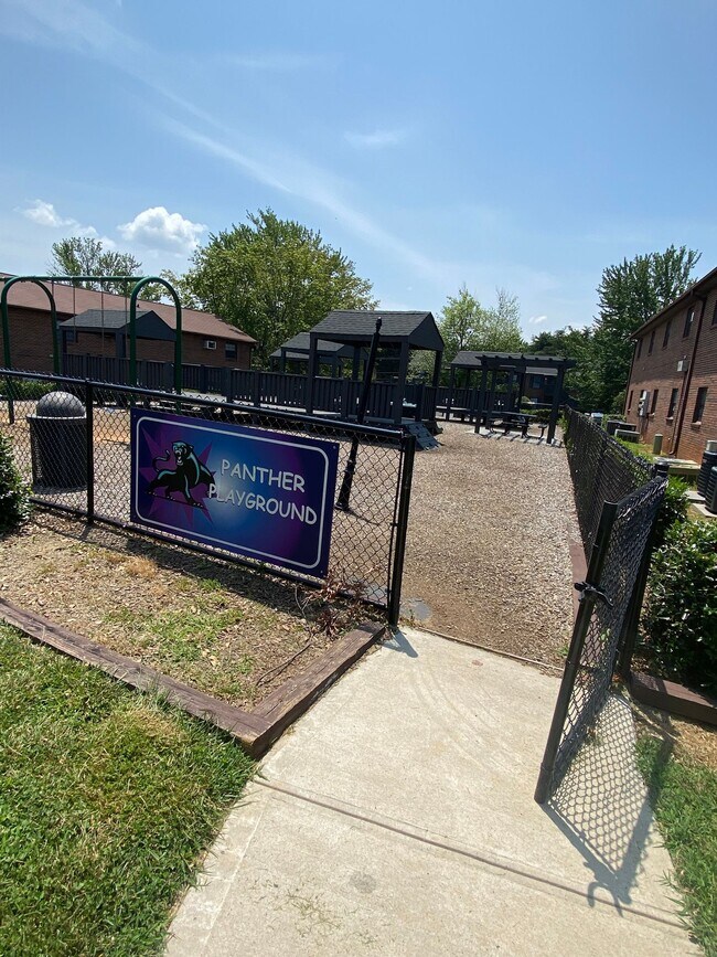 Building Photo - 1107 Springhorn Dr