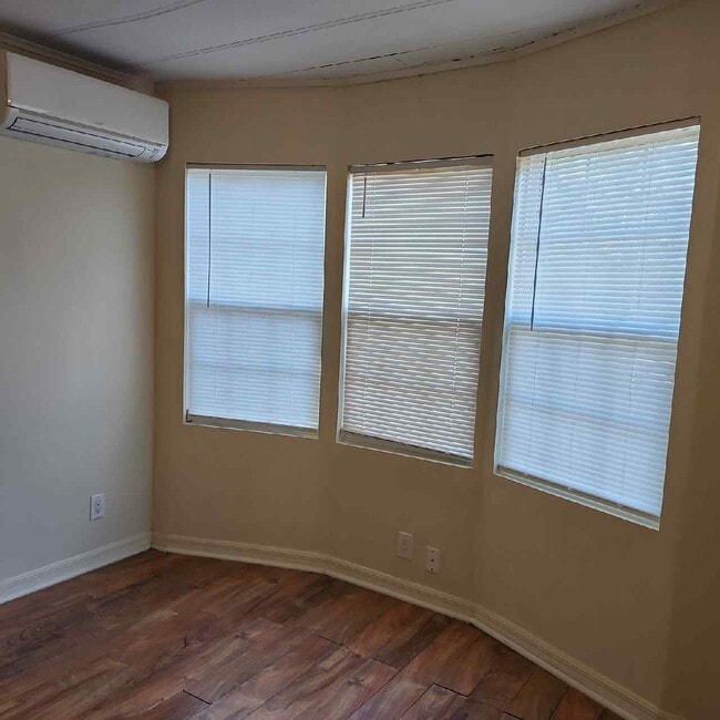 Building Photo - 85028 Patricia Ct