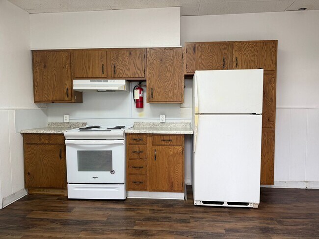 Building Photo - 225 N 3rd St