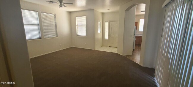Building Photo - 4 Bedroom, 3 Bathroom Fincher Creek Home