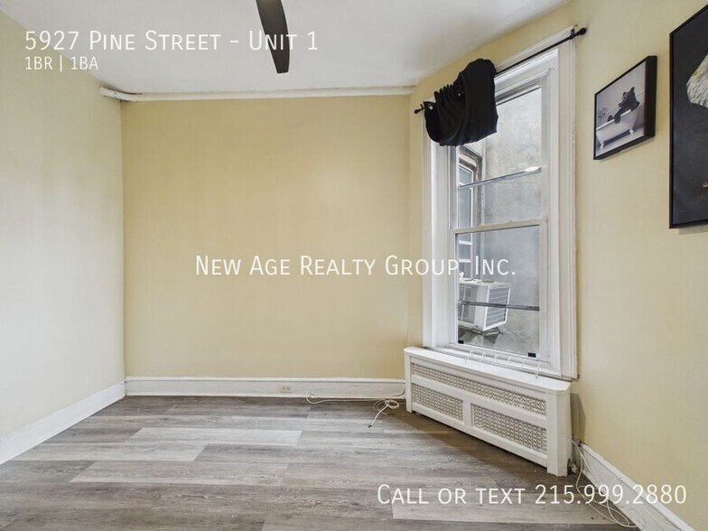 Building Photo - 5927 Pine St