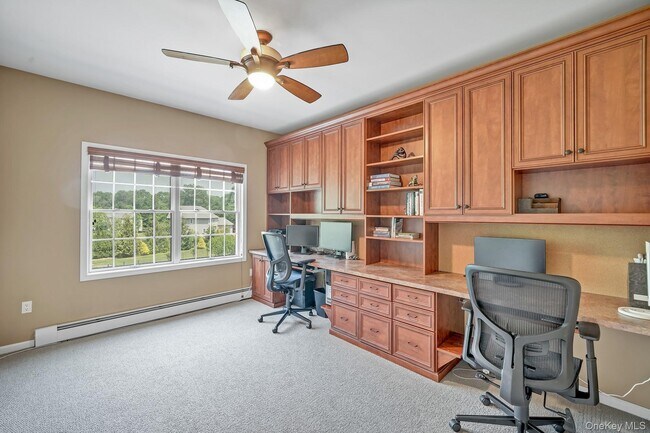 Building Photo - 24 Charnwood Dr