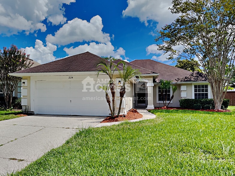 Primary Photo - 224 N Lake Cunningham Ave