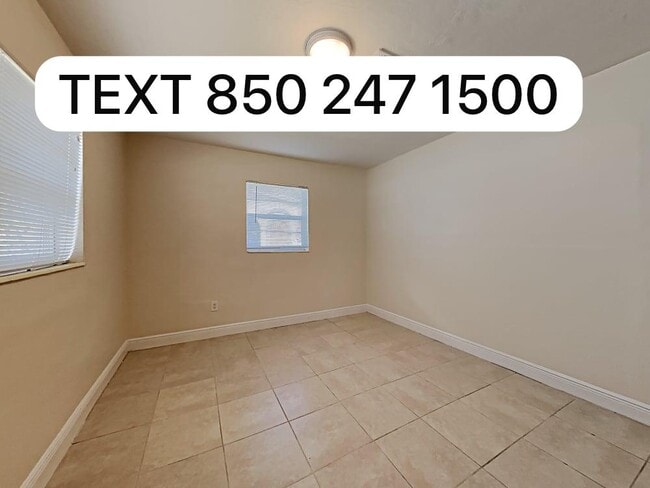 Building Photo - 6970 SW 25th St