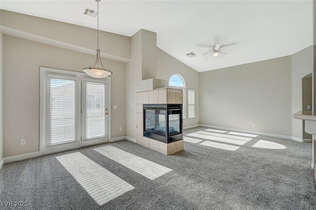 Building Photo - 9140 Forest Willow Ave