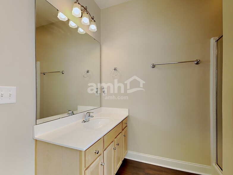Building Photo - 2612 Merion Hills Ct