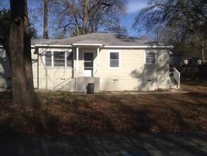 Building Photo - **AVAILABLE NOW**Nice 3 Bedroom / 1 Bathroom Home for Rent in Columbus, GA***
