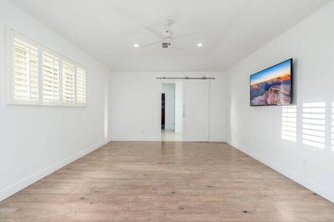 Building Photo - 6709 E Monterosa St
