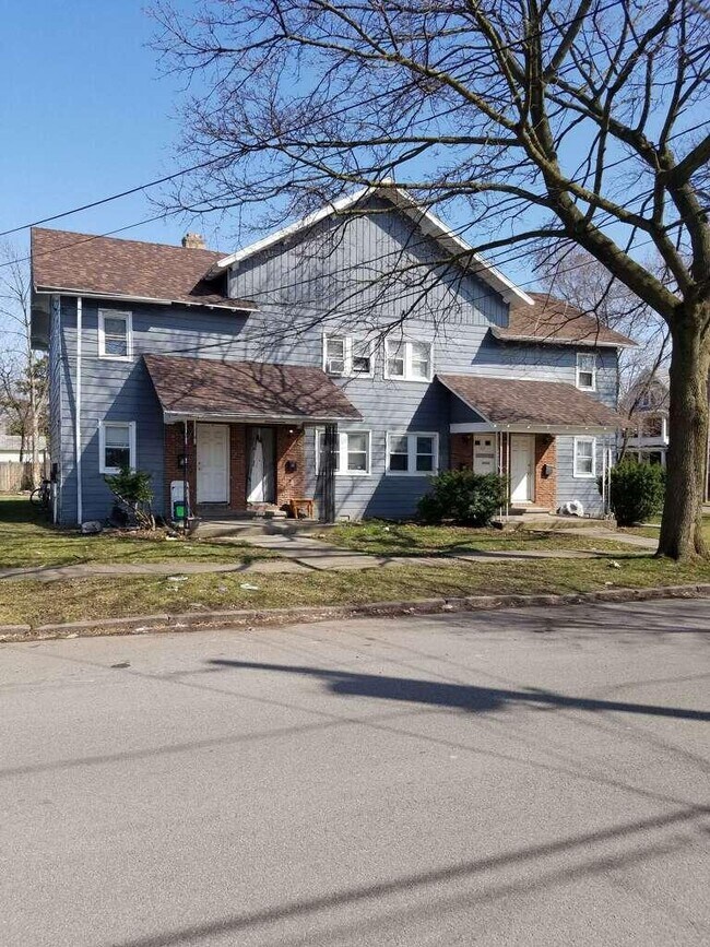 451 23rd St 451 23rd St Niagara Falls NY 14303 Apartment Finder