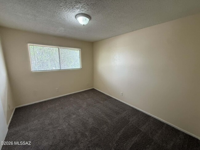 Building Photo - 2151 S Winstel Ave