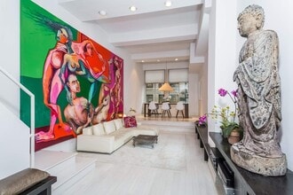 Building Photo - 310 E 46th St