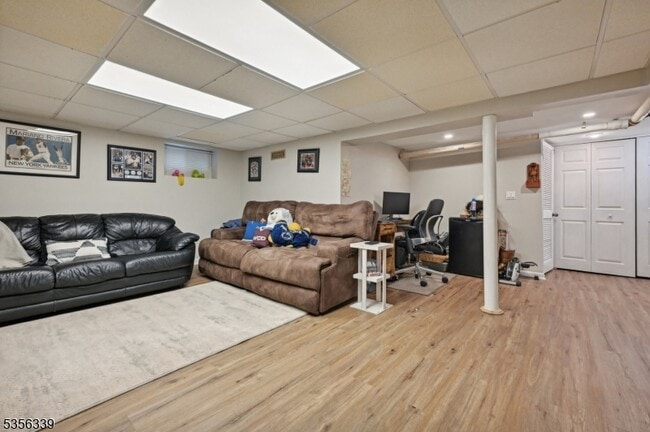 Building Photo - 1021 Grandview Ave