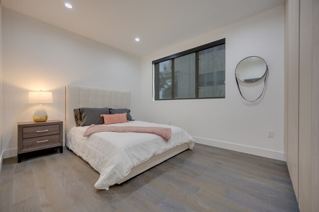 Building Photo - 4422 Riley Dr