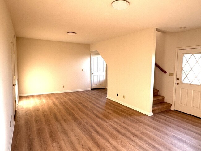 Building Photo - 146 Northridge Dr