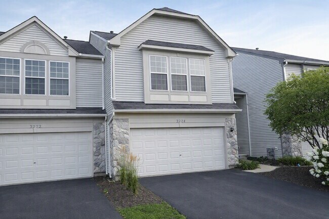 Building Photo - 3224 Bromley Ln
