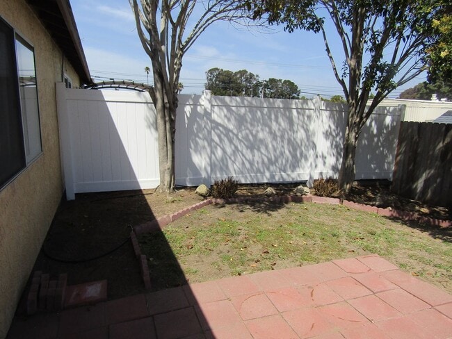 Building Photo - 507 Bakeman Ln