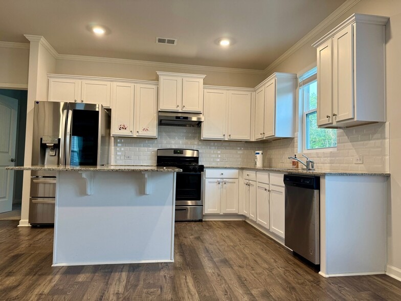 Building Photo - 231 Sienna Bluff