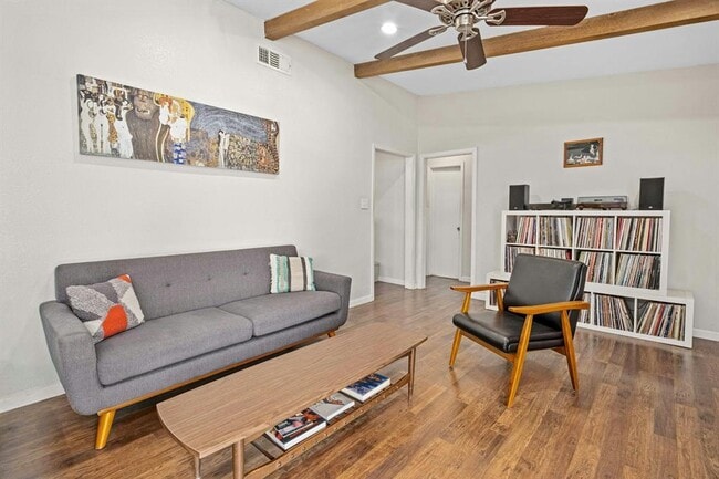 Building Photo - 5608 Cordell Ln