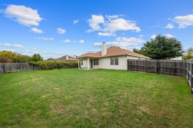 Building Photo - 1800 White Indigo Trail