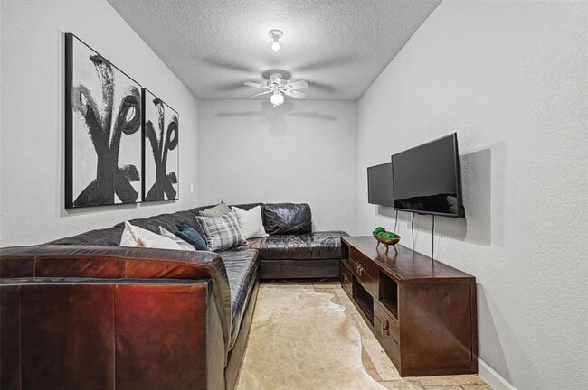 Building Photo - 3022 Addie Ln