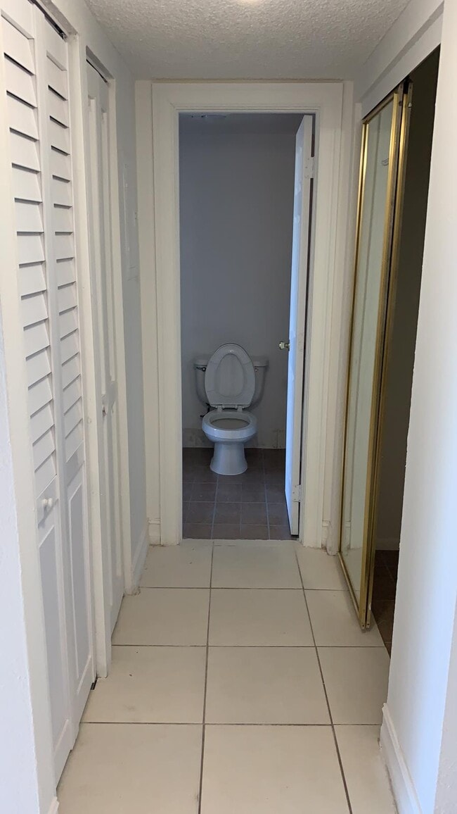 Building Photo - 15600 NW 7th Ave