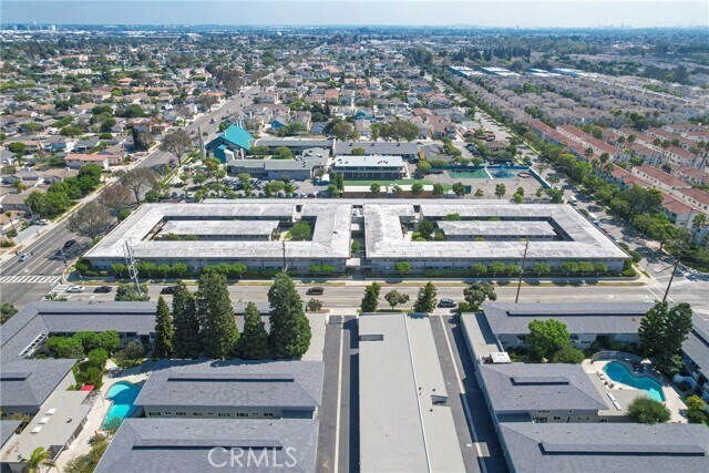 Building Photo - 2940 W Carson St