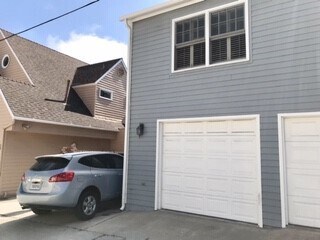 Garage - 711 Kline St