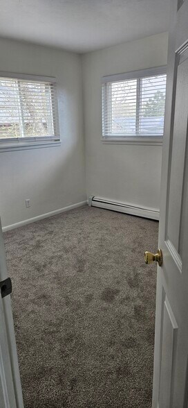 Top Unit - 2221 Cooper Ave