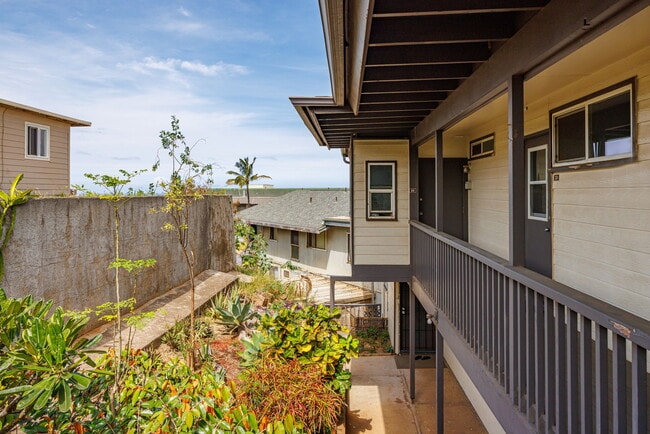 Building Photo - 471 Liholiho St