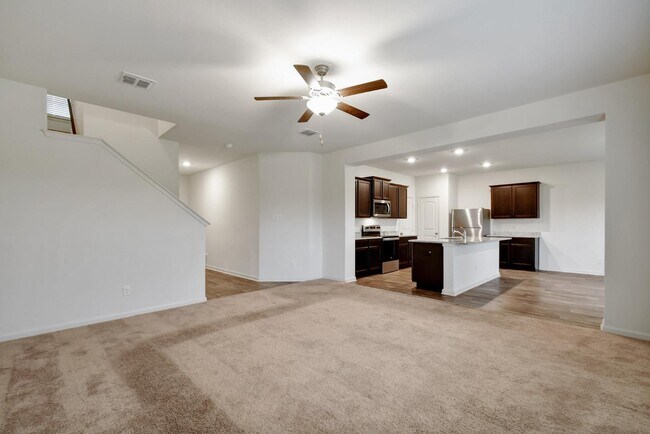 Building Photo - 11027 Chatham Ct