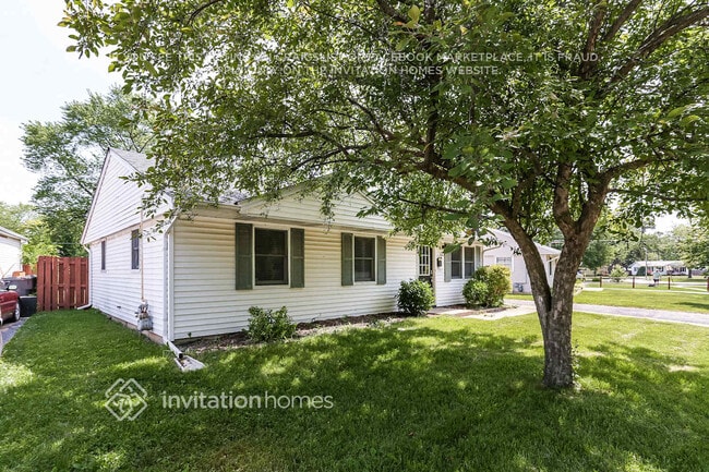 Building Photo - 808 Cypress Ln