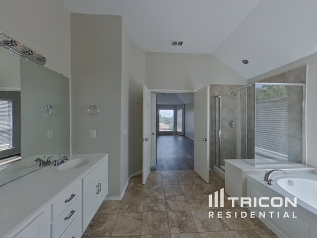 Building Photo - 4504 Vista Meadows Dr