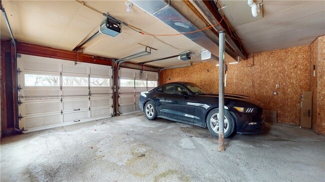 Building Photo - 102 Corson Pl