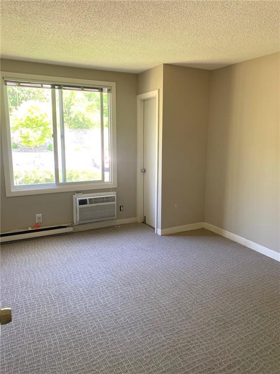 Building Photo - 388 S Main St