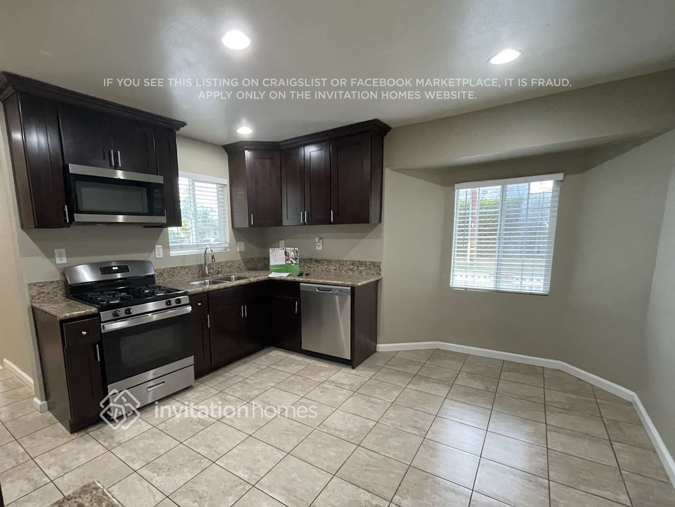 Building Photo - 15503 Stevens Ave