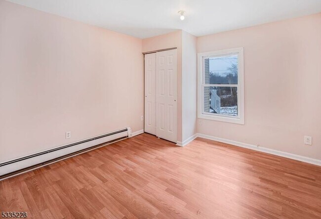 Building Photo - 77 Swartswood Rd