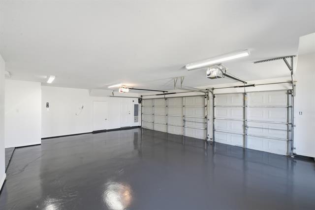 Building Photo - 1109 Travis Ct