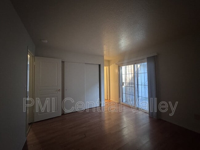 Building Photo - 6218 Porterfield Ct