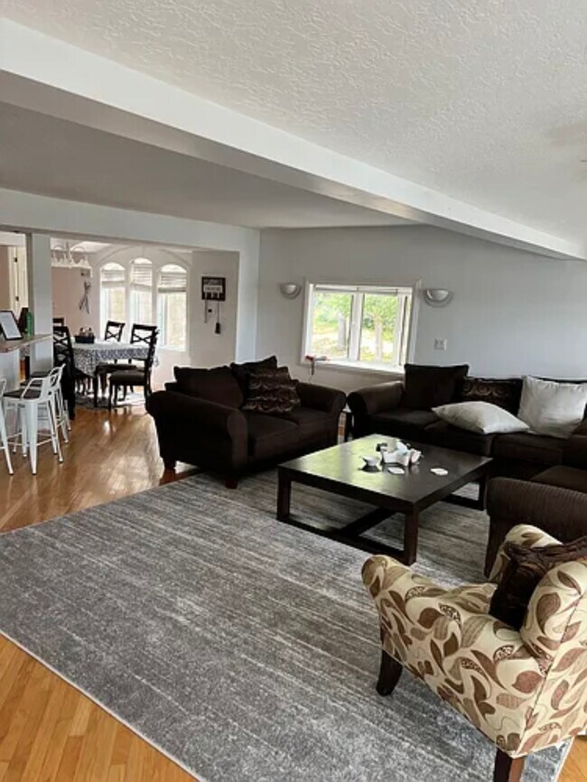 Building Photo - 8862 Bellemere Ct