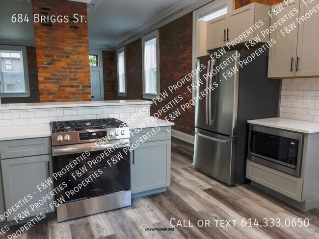 Building Photo - 684 Briggs St