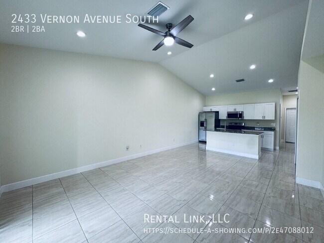Building Photo - 2433 Vernon Ave S