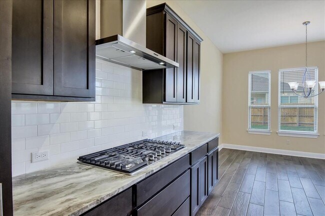 Building Photo - 3750 E Palm Valley Blvd