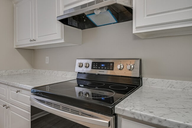 Building Photo - 4028 Calypso Dr