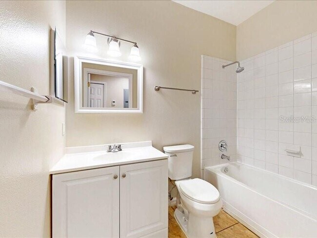 Building Photo - 206 Majors Ln