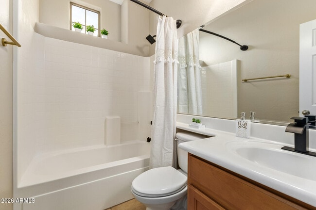 Building Photo - 3143 S Southwind Dr