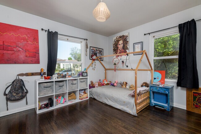 Building Photo - 6601 Rubio Ave